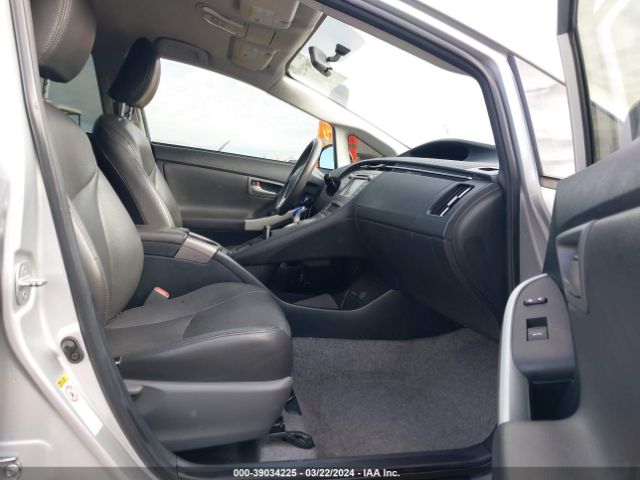 Photo 4 VIN: JTDKN3DU5F0415168 - TOYOTA PRIUS 