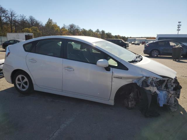 Photo 3 VIN: JTDKN3DU5F0429295 - TOYOTA PRIUS 