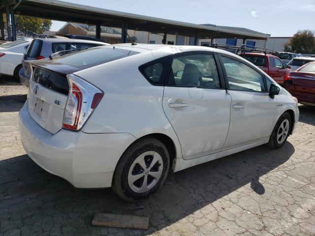 Photo 2 VIN: JTDKN3DU5F0432021 - TOYOTA PRIUS 