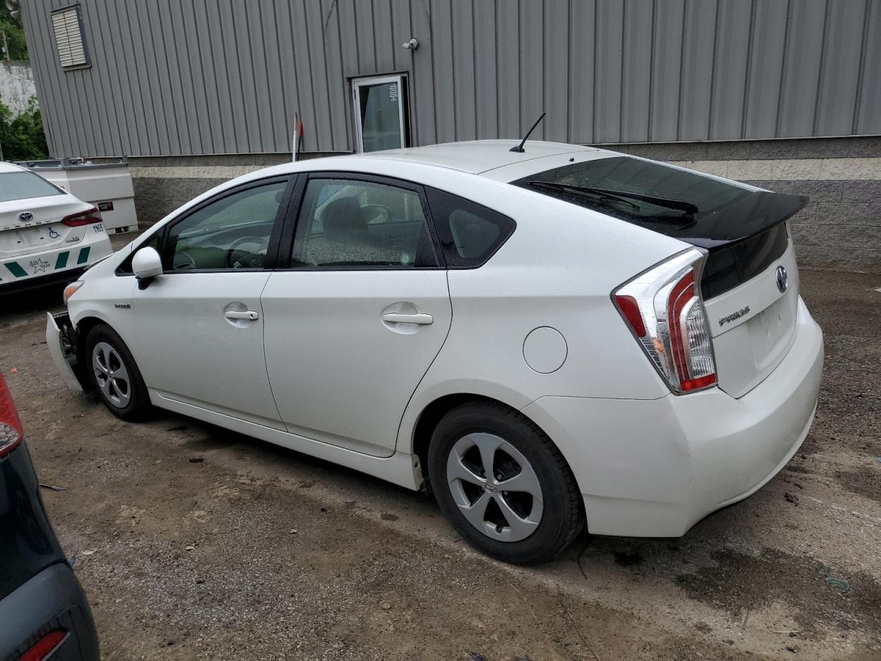 Photo 1 VIN: JTDKN3DU5F0436408 - TOYOTA PRIUS 