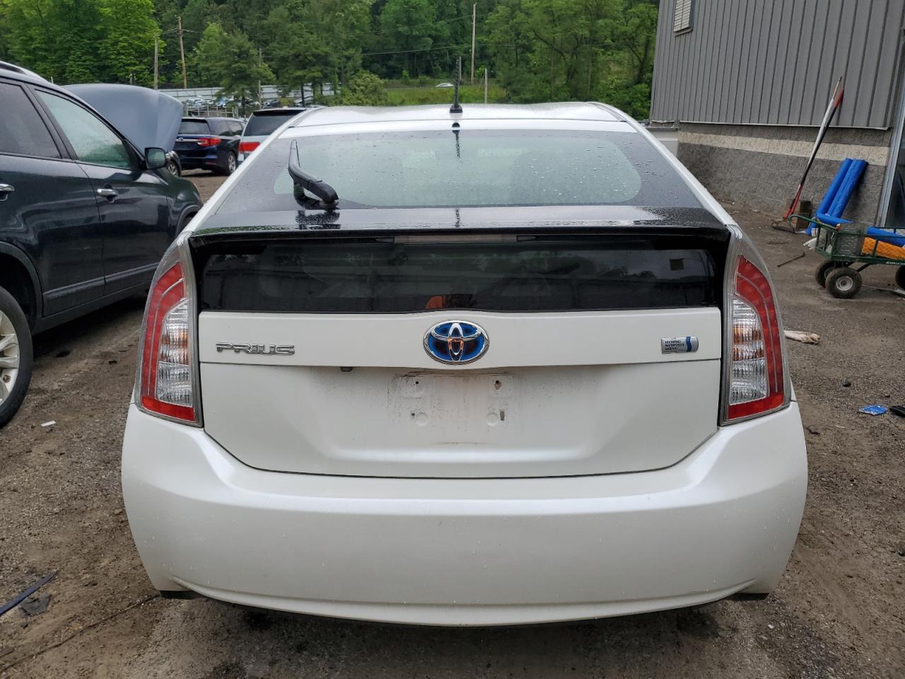 Photo 5 VIN: JTDKN3DU5F0436408 - TOYOTA PRIUS 