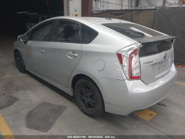 Photo 2 VIN: JTDKN3DU5F0445741 - TOYOTA PRIUS 