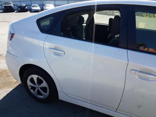 Photo 8 VIN: JTDKN3DU5F0467738 - TOYOTA PRIUS 