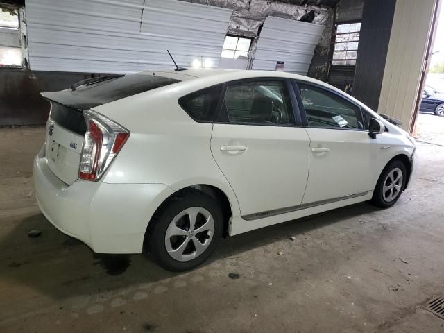 Photo 2 VIN: JTDKN3DU5F1878390 - TOYOTA PRIUS 