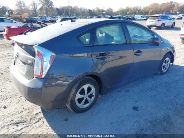 Photo 3 VIN: JTDKN3DU5F1887932 - TOYOTA PRIUS 