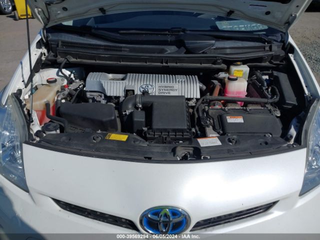 Photo 9 VIN: JTDKN3DU5F1900565 - TOYOTA PRIUS 