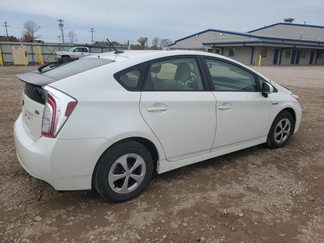 Photo 2 VIN: JTDKN3DU5F1941102 - TOYOTA PRIUS 