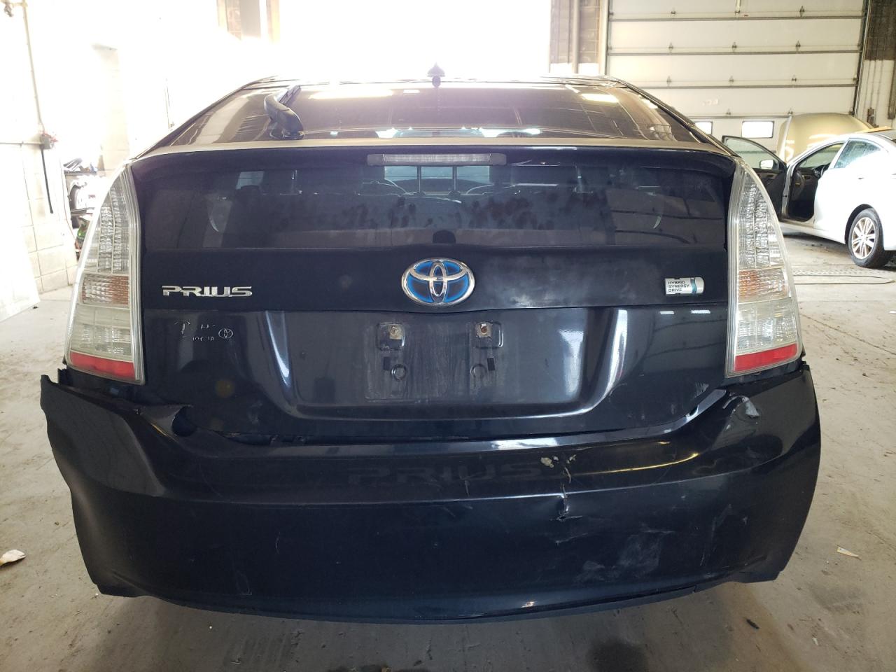 Photo 5 VIN: JTDKN3DU6A0013622 - TOYOTA PRIUS 