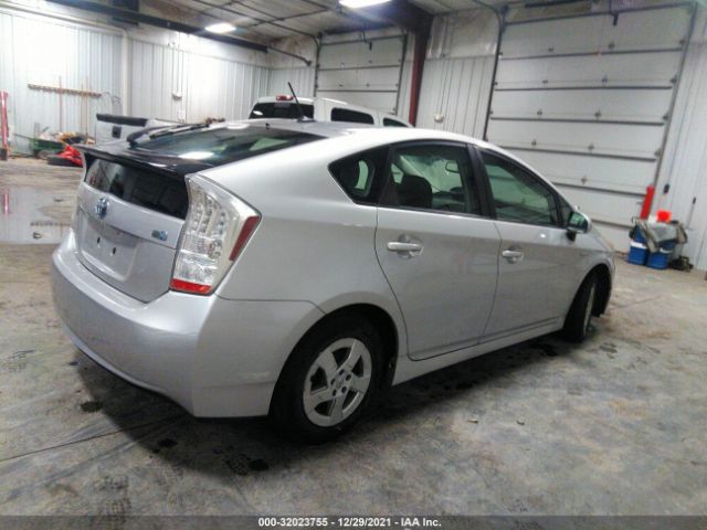 Photo 3 VIN: JTDKN3DU6A0078289 - TOYOTA PRIUS 