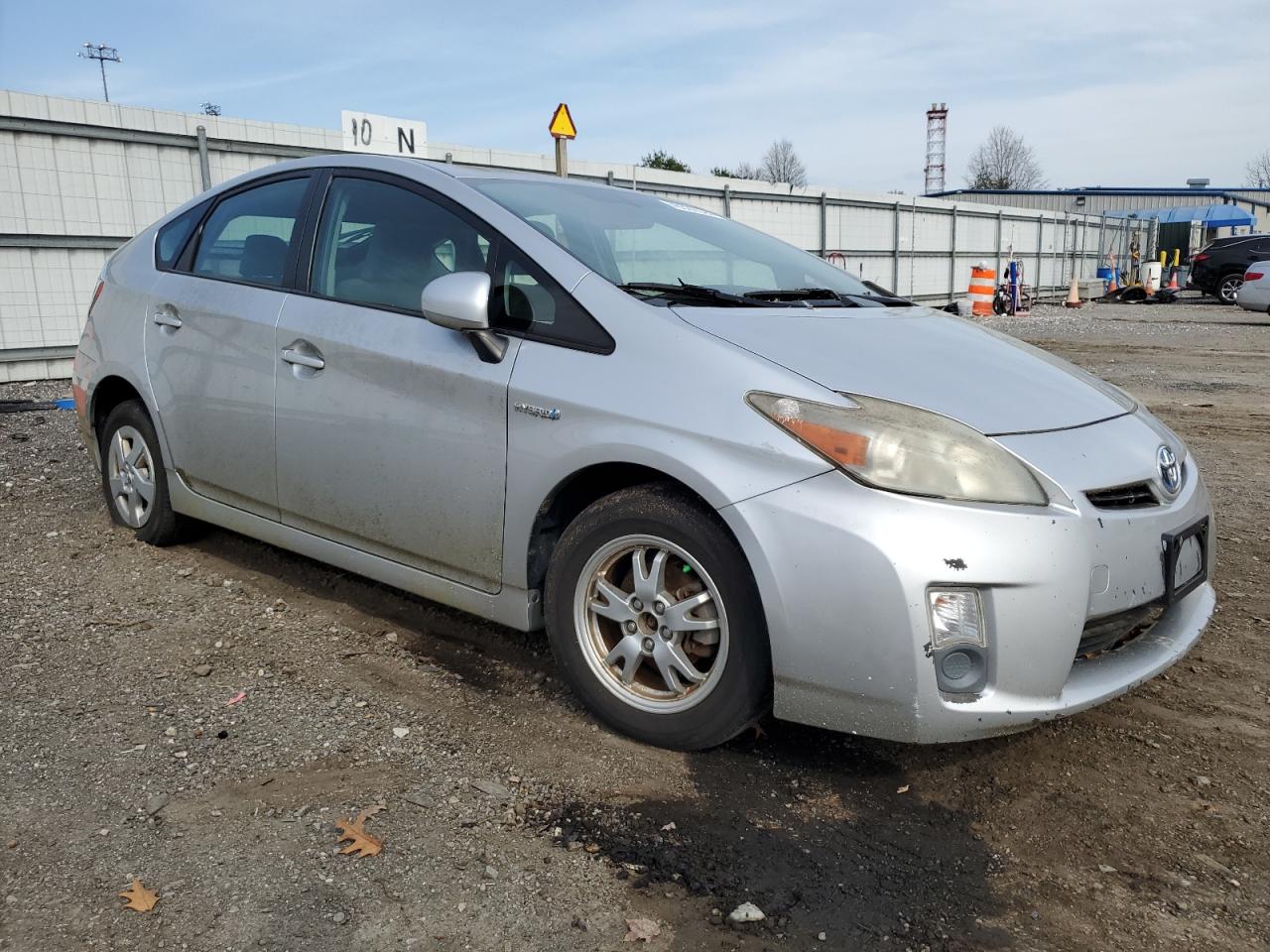 Photo 3 VIN: JTDKN3DU6A0145053 - TOYOTA PRIUS 