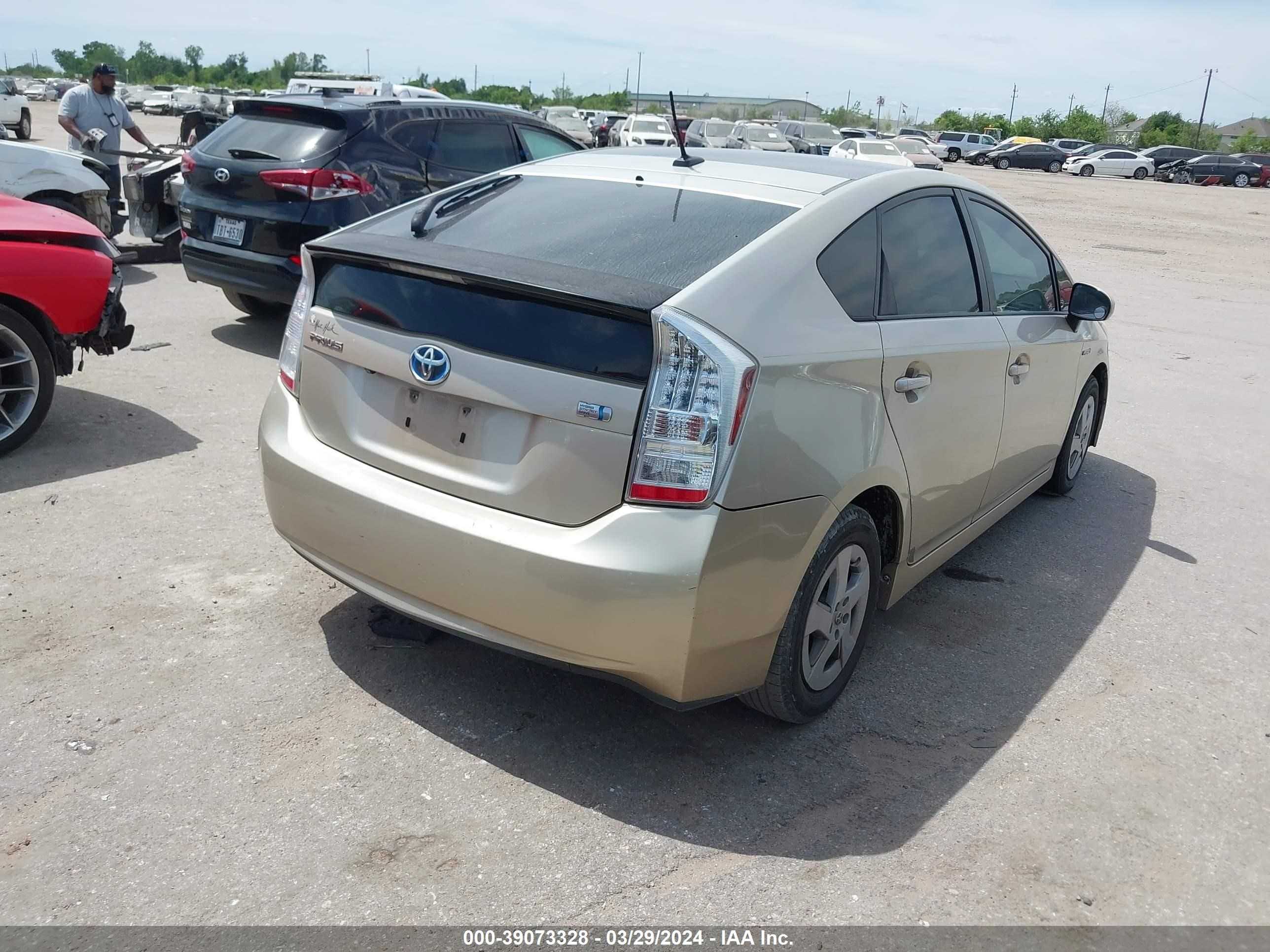 Photo 3 VIN: JTDKN3DU6A0175301 - TOYOTA PRIUS 