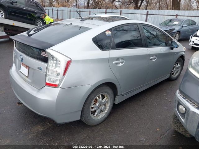 Photo 3 VIN: JTDKN3DU6A0191370 - TOYOTA PRIUS 