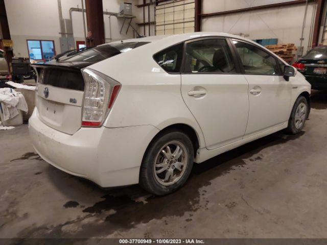 Photo 3 VIN: JTDKN3DU6A1003389 - TOYOTA PRIUS 