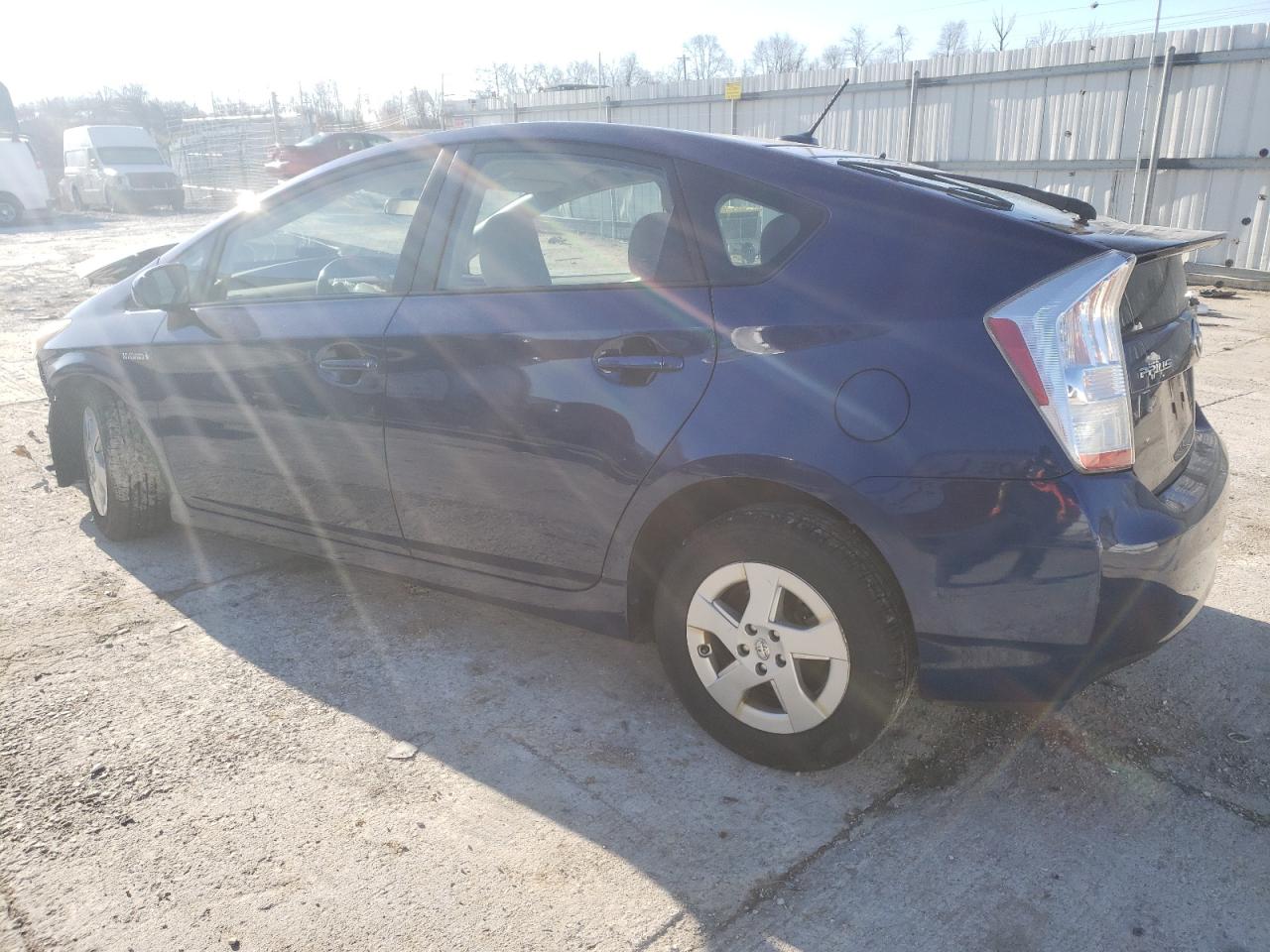 Photo 1 VIN: JTDKN3DU6A1176278 - TOYOTA PRIUS 