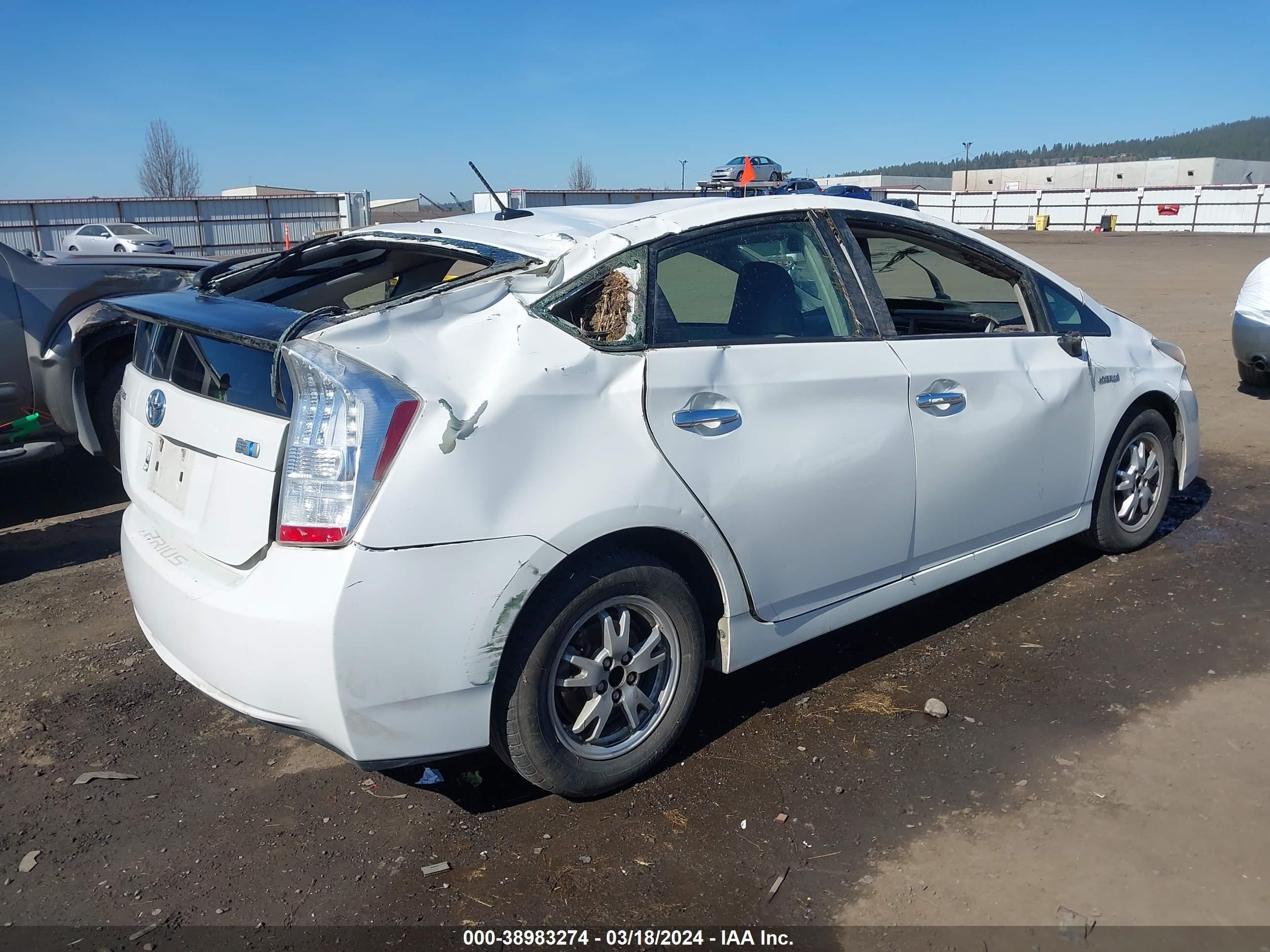 Photo 3 VIN: JTDKN3DU6A5178931 - TOYOTA PRIUS 