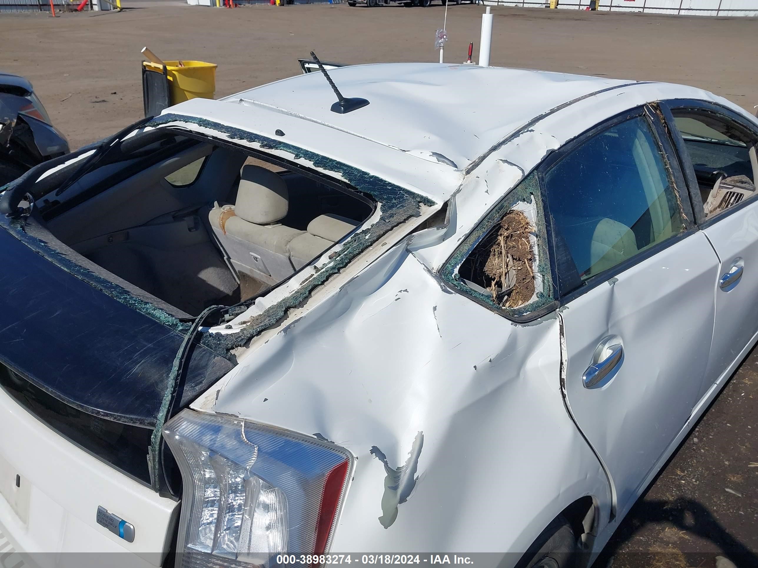 Photo 5 VIN: JTDKN3DU6A5178931 - TOYOTA PRIUS 