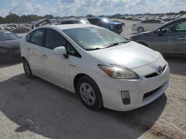 Photo 3 VIN: JTDKN3DU6A5198581 - TOYOTA PRIUS 