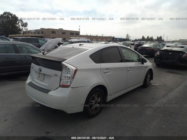 Photo 3 VIN: JTDKN3DU6B0266036 - TOYOTA PRIUS 