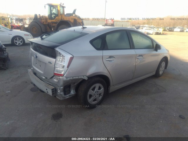 Photo 3 VIN: JTDKN3DU6B0268420 - TOYOTA PRIUS 