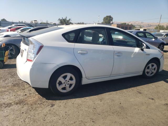 Photo 2 VIN: JTDKN3DU6B0272113 - TOYOTA PRIUS 