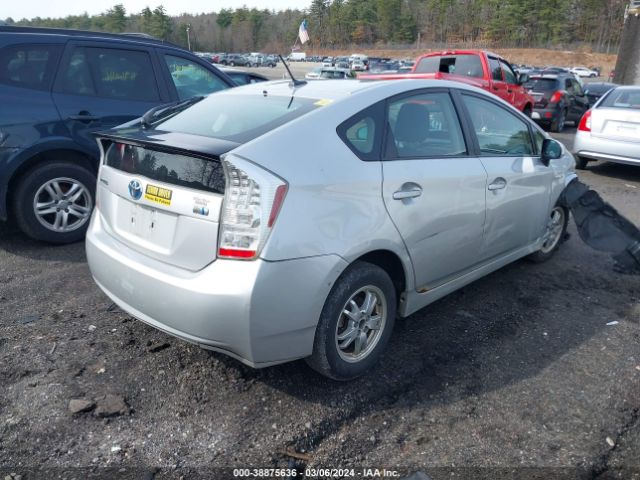 Photo 3 VIN: JTDKN3DU6B1365434 - TOYOTA PRIUS 