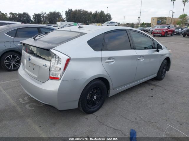 Photo 3 VIN: JTDKN3DU6B1369967 - TOYOTA PRIUS 