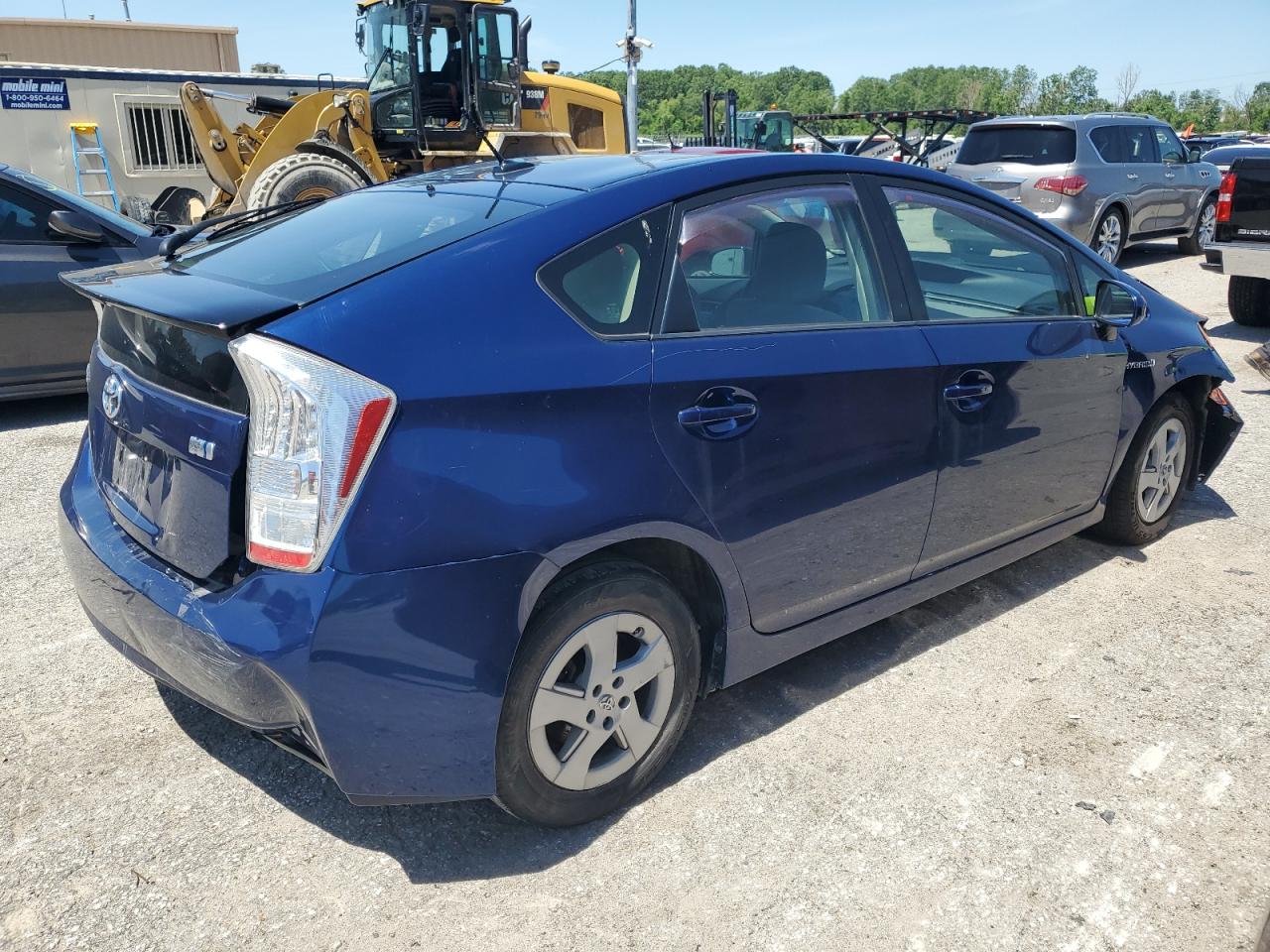 Photo 2 VIN: JTDKN3DU6B1408296 - TOYOTA PRIUS 