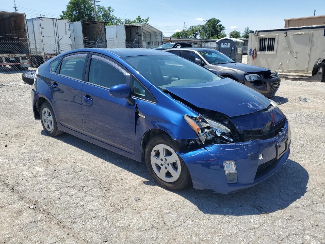 Photo 3 VIN: JTDKN3DU6B1408296 - TOYOTA PRIUS 