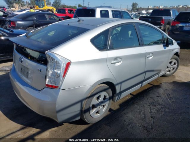 Photo 3 VIN: JTDKN3DU6B5270493 - TOYOTA PRIUS 