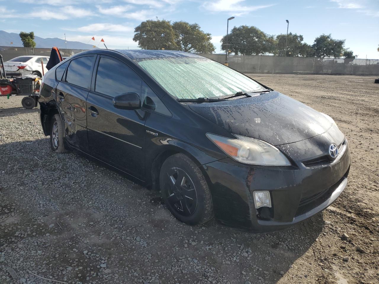 Photo 3 VIN: JTDKN3DU6B5366303 - TOYOTA PRIUS 