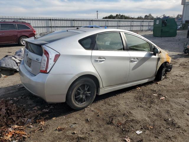 Photo 2 VIN: JTDKN3DU6C0335227 - TOYOTA PRIUS 