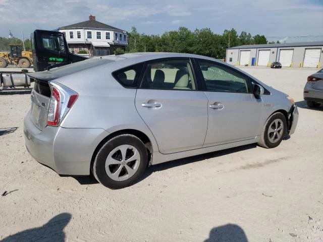 Photo 2 VIN: JTDKN3DU6C1549452 - TOYOTA PRIUS 