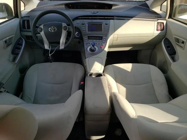 Photo 7 VIN: JTDKN3DU6C1549452 - TOYOTA PRIUS 