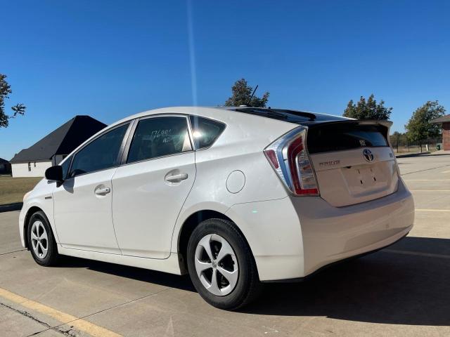 Photo 2 VIN: JTDKN3DU6C5441180 - TOYOTA PRIUS 