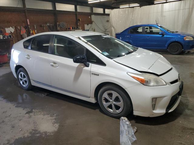 Photo 3 VIN: JTDKN3DU6C5504570 - TOYOTA PRIUS 