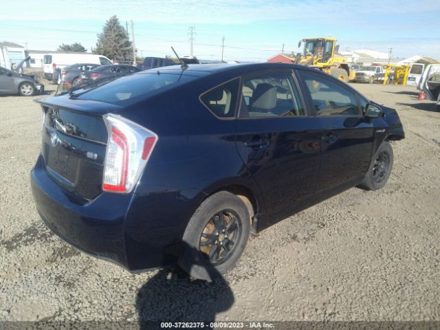 Photo 3 VIN: JTDKN3DU6D1641713 - TOYOTA PRIUS 