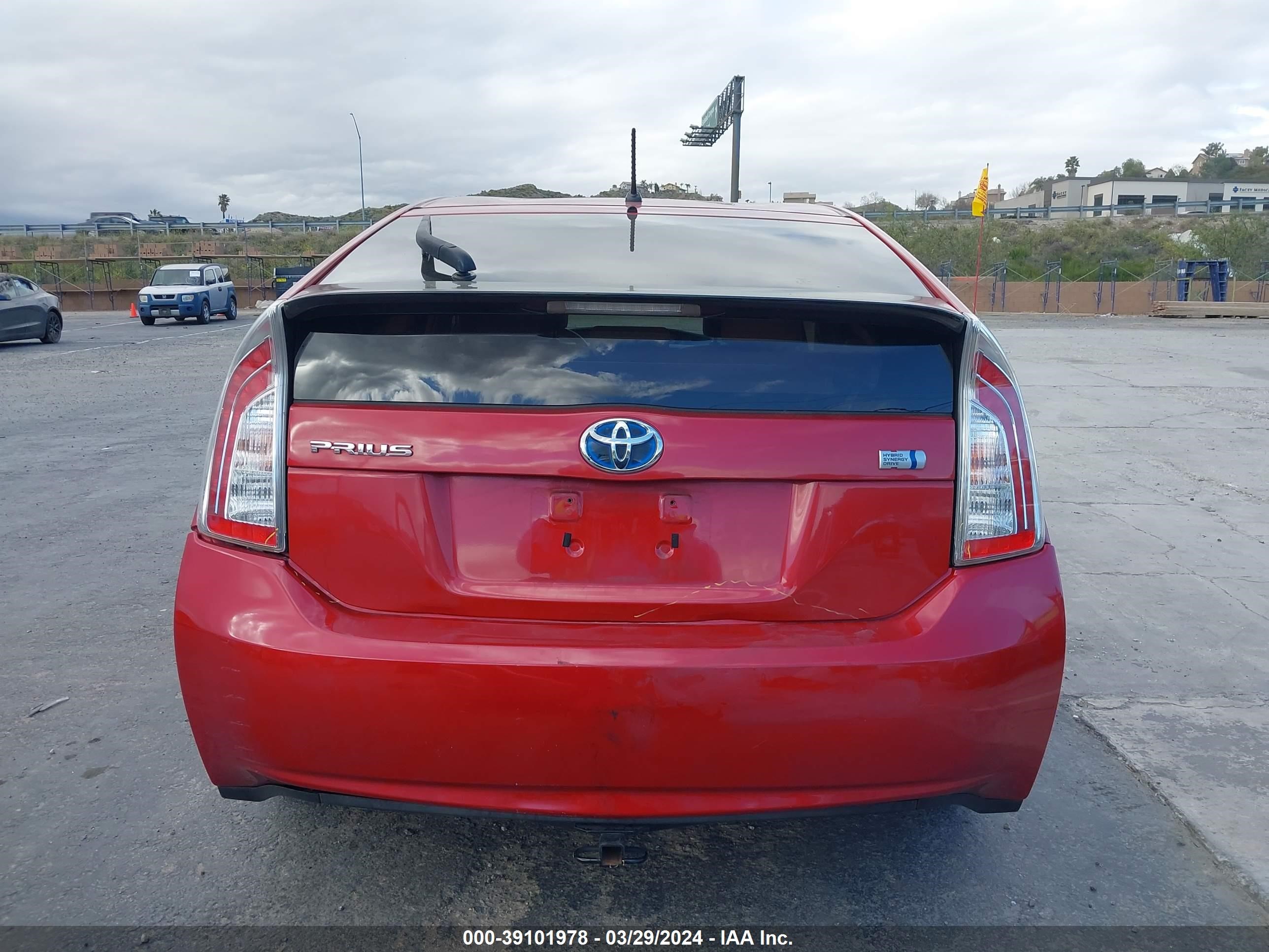 Photo 15 VIN: JTDKN3DU6D1651223 - TOYOTA PRIUS 