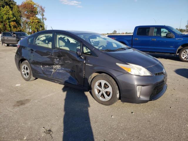 Photo 3 VIN: JTDKN3DU6D1712747 - TOYOTA PRIUS 