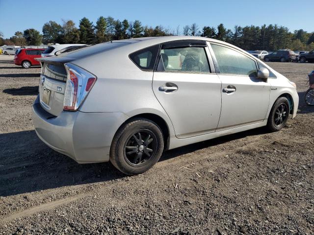 Photo 2 VIN: JTDKN3DU6D5546609 - TOYOTA PRIUS 