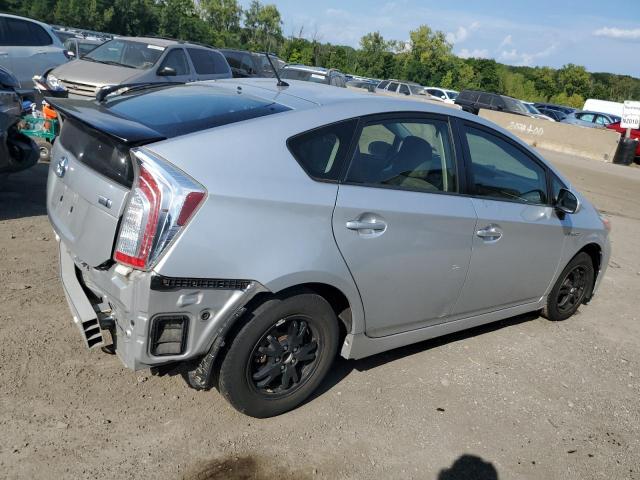 Photo 2 VIN: JTDKN3DU6D5578170 - TOYOTA PRIUS 