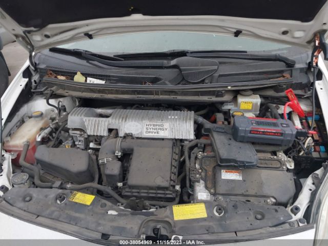 Photo 9 VIN: JTDKN3DU6D5579965 - TOYOTA PRIUS 