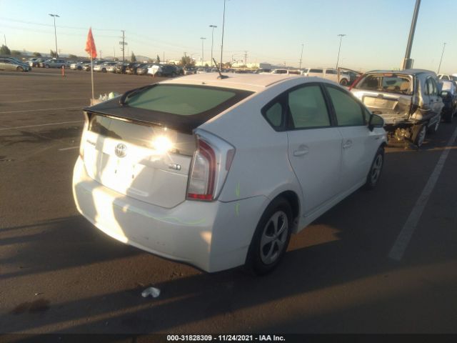 Photo 3 VIN: JTDKN3DU6D5592263 - TOYOTA PRIUS 