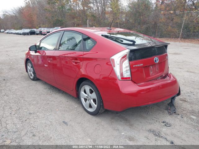 Photo 2 VIN: JTDKN3DU6D5611944 - TOYOTA PRIUS 