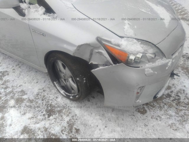 Photo 5 VIN: JTDKN3DU6D5645639 - TOYOTA PRIUS 