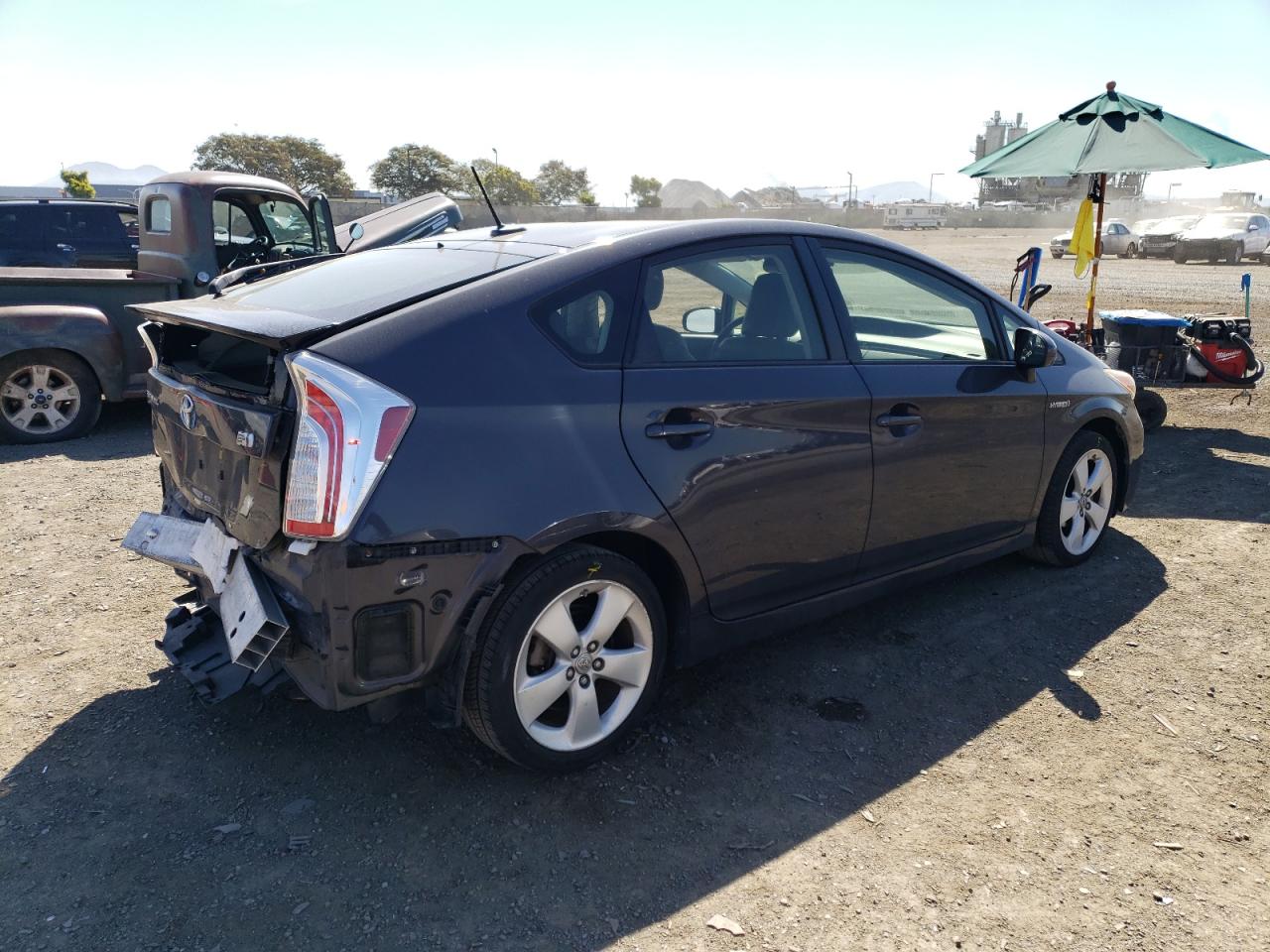 Photo 2 VIN: JTDKN3DU6D5697904 - TOYOTA PRIUS 