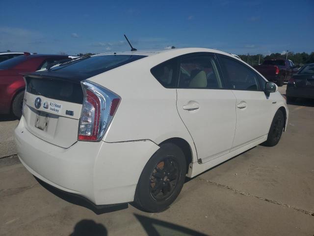 Photo 2 VIN: JTDKN3DU6E0386004 - TOYOTA PRIUS 