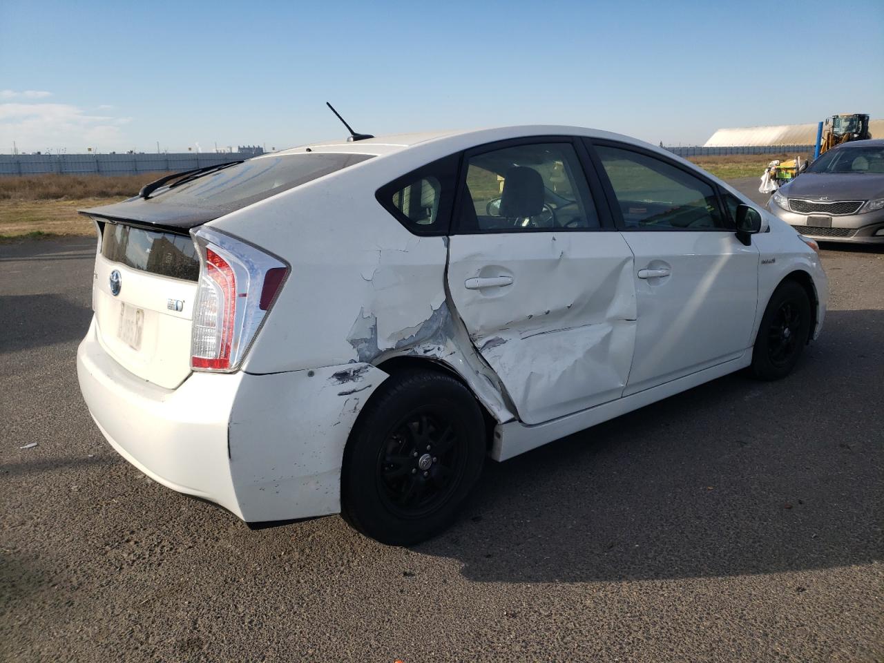 Photo 2 VIN: JTDKN3DU6E1749301 - TOYOTA PRIUS 