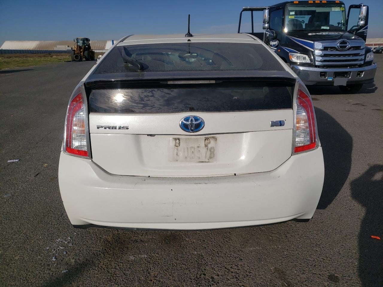 Photo 5 VIN: JTDKN3DU6E1749301 - TOYOTA PRIUS 