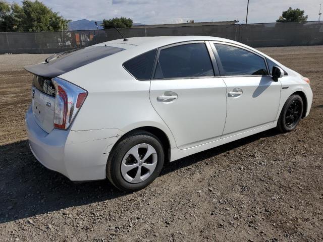 Photo 2 VIN: JTDKN3DU6F0447966 - TOYOTA PRIUS 