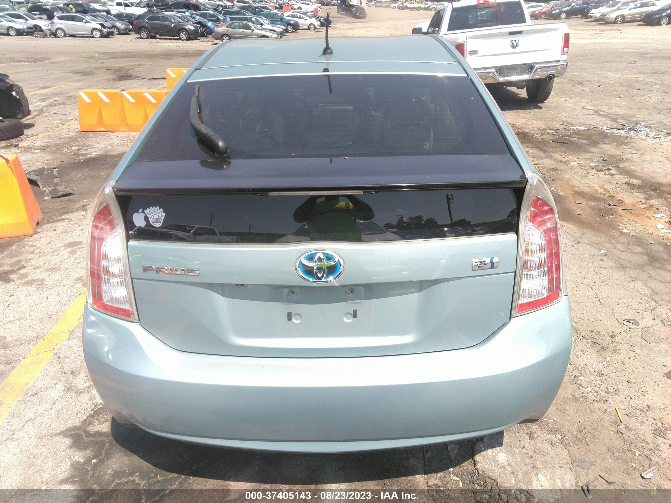 Photo 15 VIN: JTDKN3DU6F1904608 - TOYOTA PRIUS 